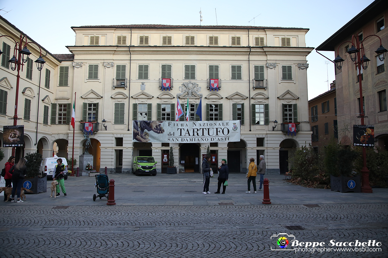 VBS_1036 - Fiera Nazionale del Tartufo e dei Santi 2022.jpg